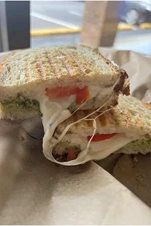 egg sandwich