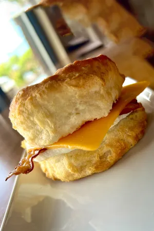 egg sandwich
